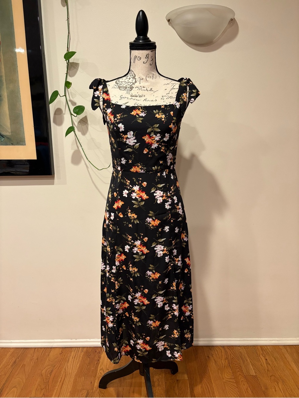Cider Black Floral Tie-Shoulder Midi Dress